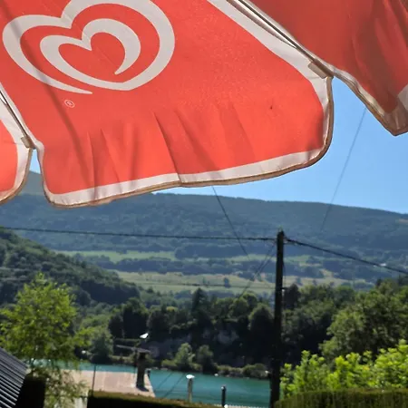 Avec Vue Sur Le 2d *